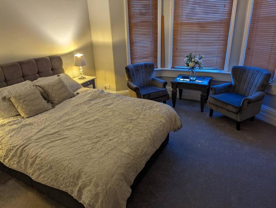 Gorgeous Cosy Flat With Free Parking And Garden Apartment Bath