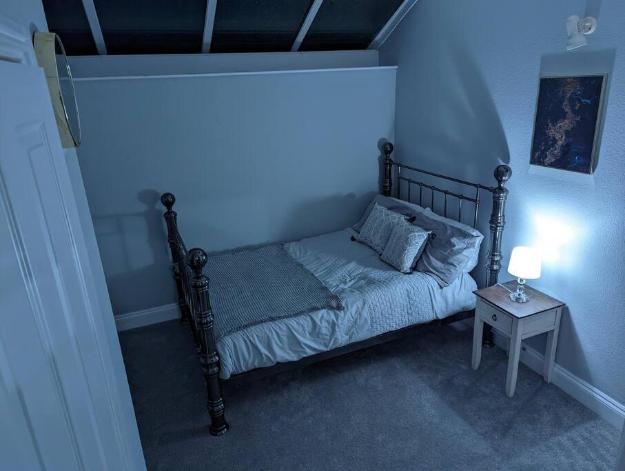 Apartment Gorgeous Cosy Flat With Free Parking And Garden *