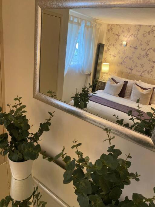 Apartment 4 Kensington Court By Mia Living One Bedroom Apartment With Parking Bath