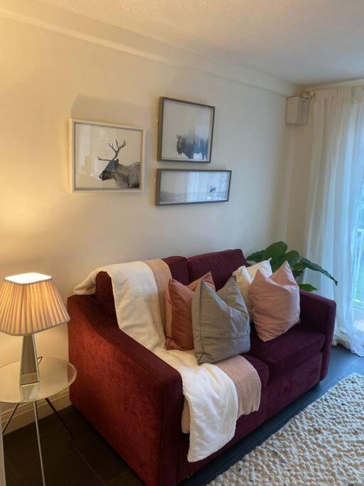 4 Kensington Court By Mia Living One Bedroom Apartment With Parking Apartment *