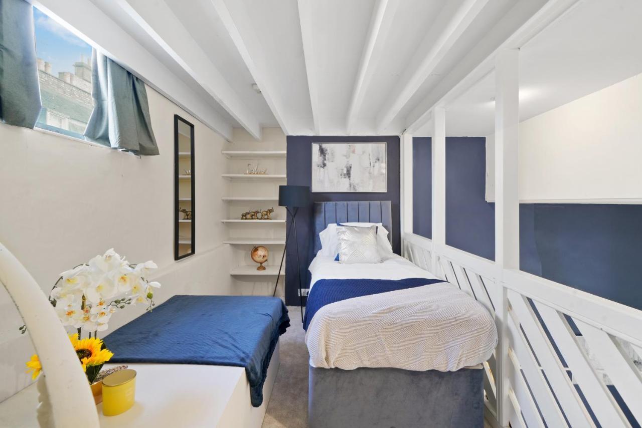 The Unique Gem Of - Rooftop Terrace Apartment *