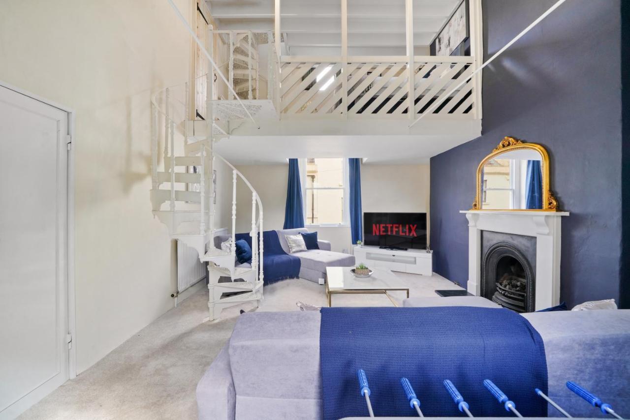 The Unique Gem Of - Rooftop Terrace