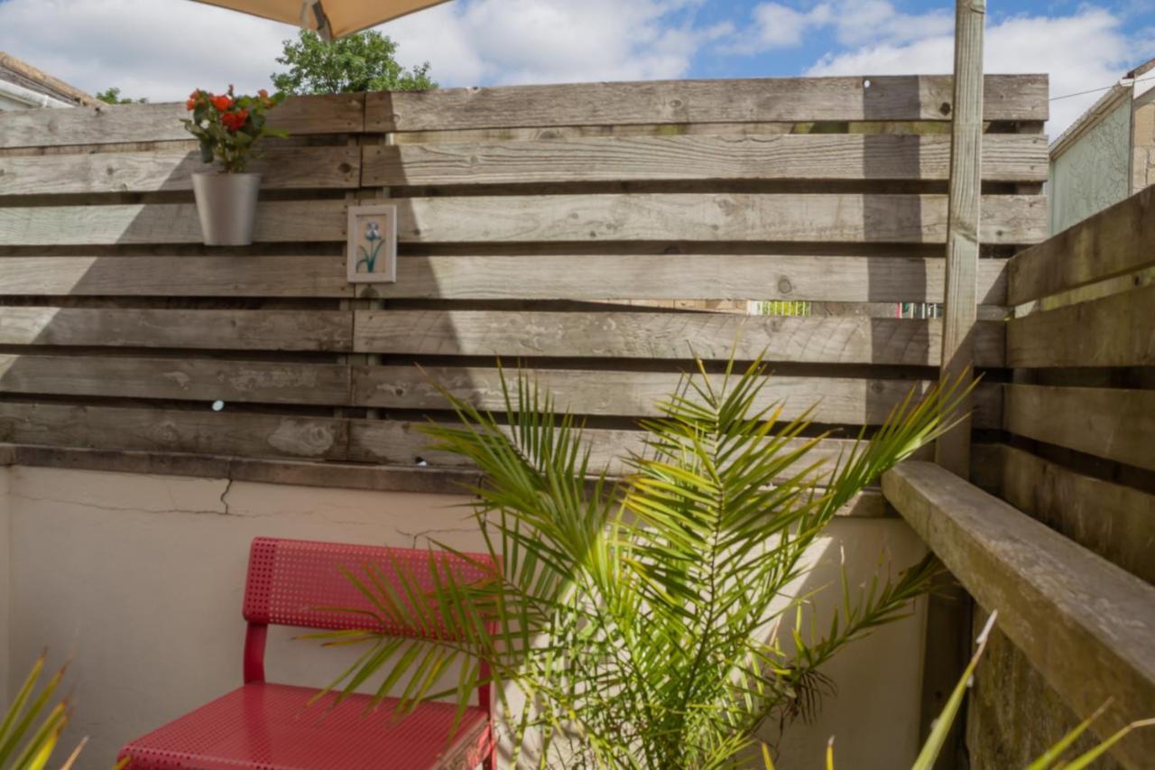 Holiday home Sydney Wharf House Bath