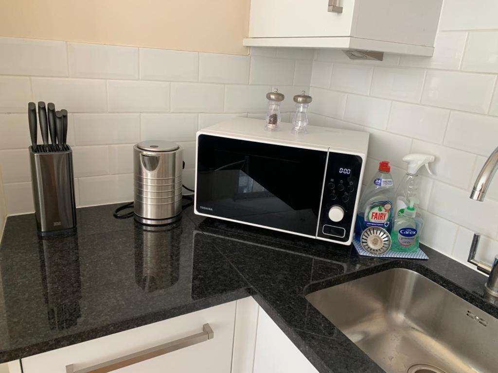 Beautiful 2 Bedroom In Bath