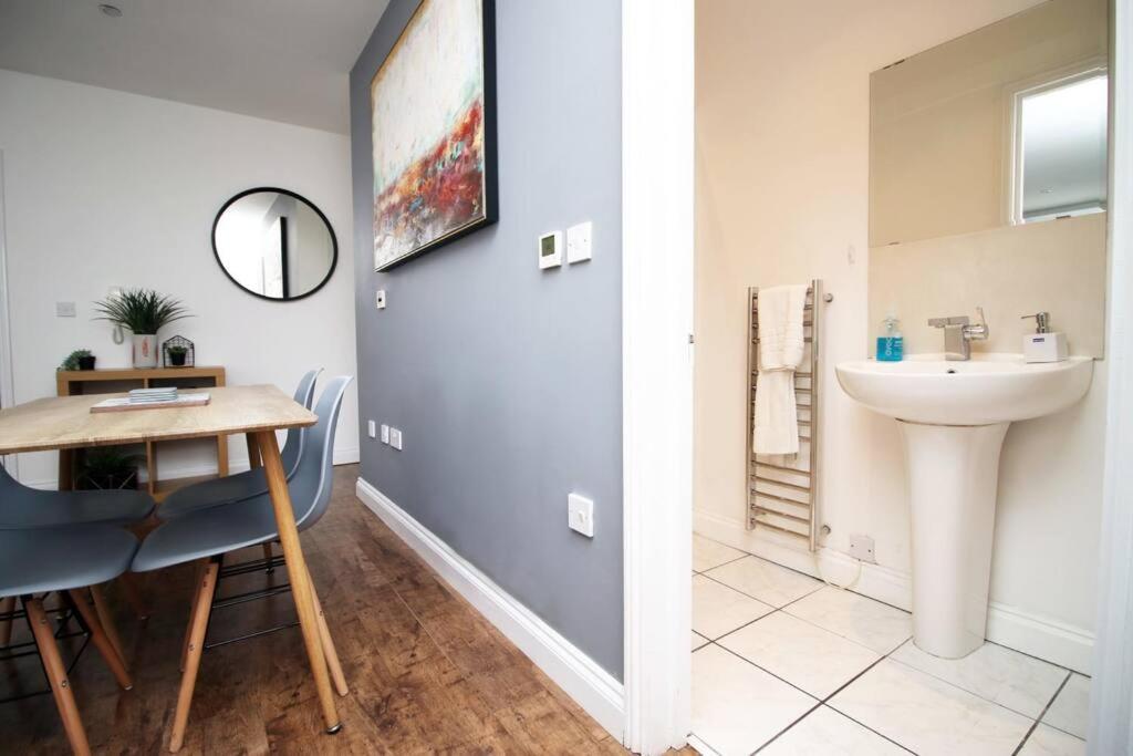 Apartment Flat 2 Batheaston By Mia Living Stylish 1 Bedroom With Free Parking