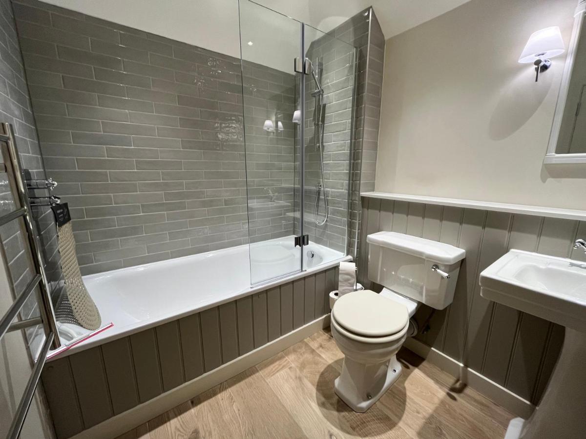 Walcot Yard With Parking, Keys * Bath