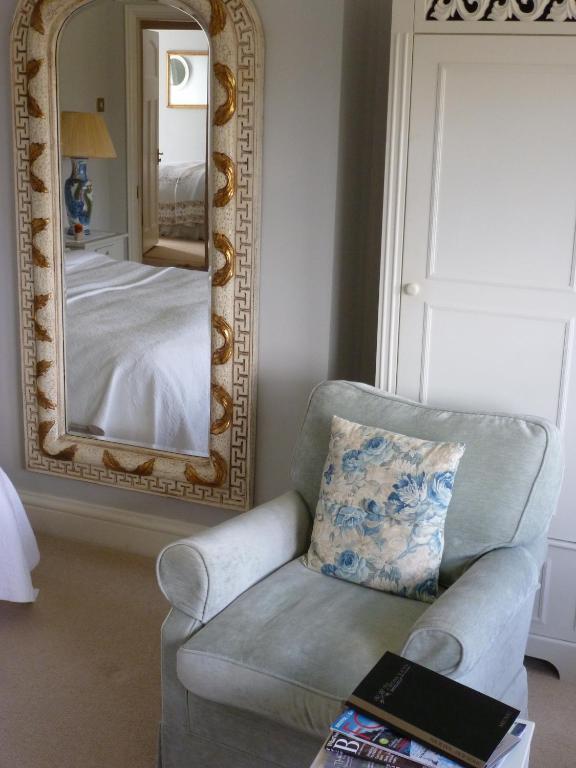 High Beeches Bed & Breakfast Bath