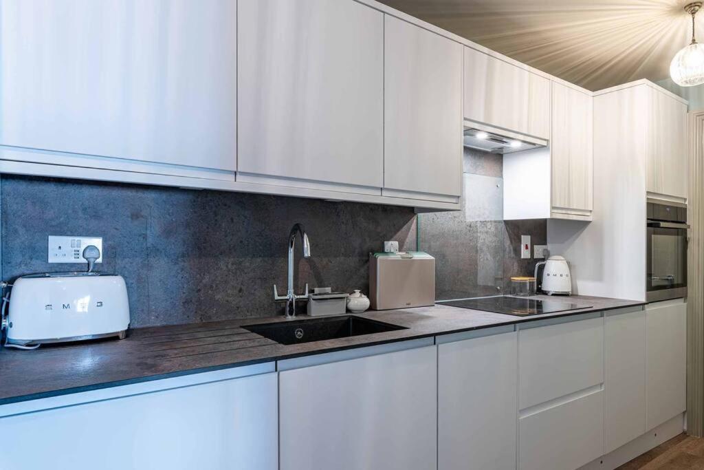 Apartment Modern, Relaxing 1 Bed *