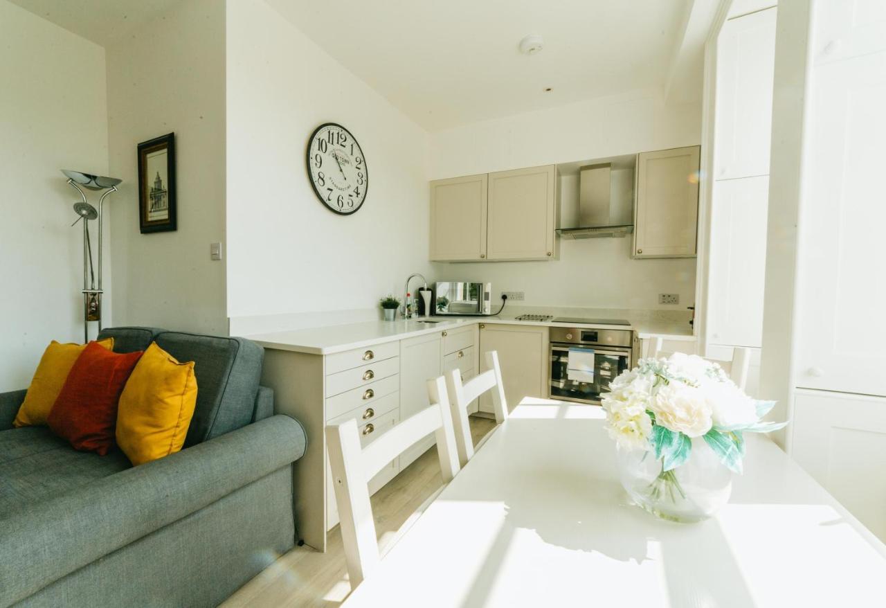 Luxury 1 Bed Flat, Spectacular Views Of Apartment