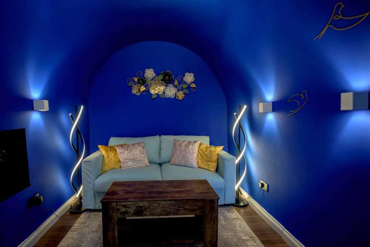 Apartment Quirky Vaulted Flat With Terrace