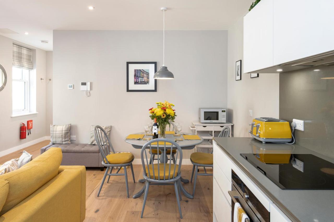 The Hastings, Lower Borough Walls Apartment *