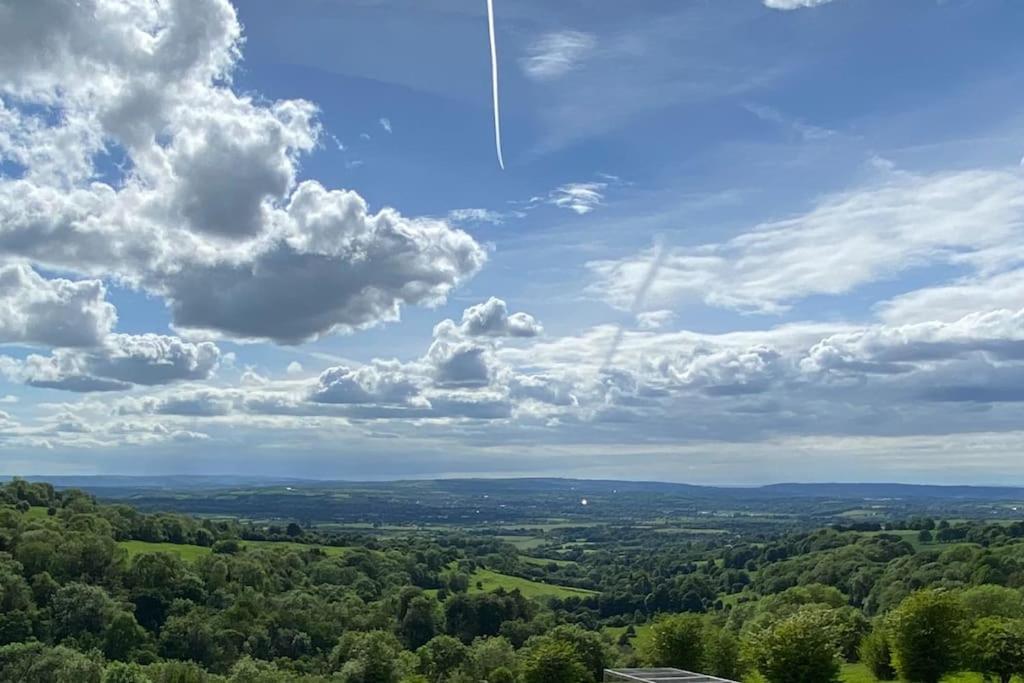 2 Bedroom With Garden Lansdown