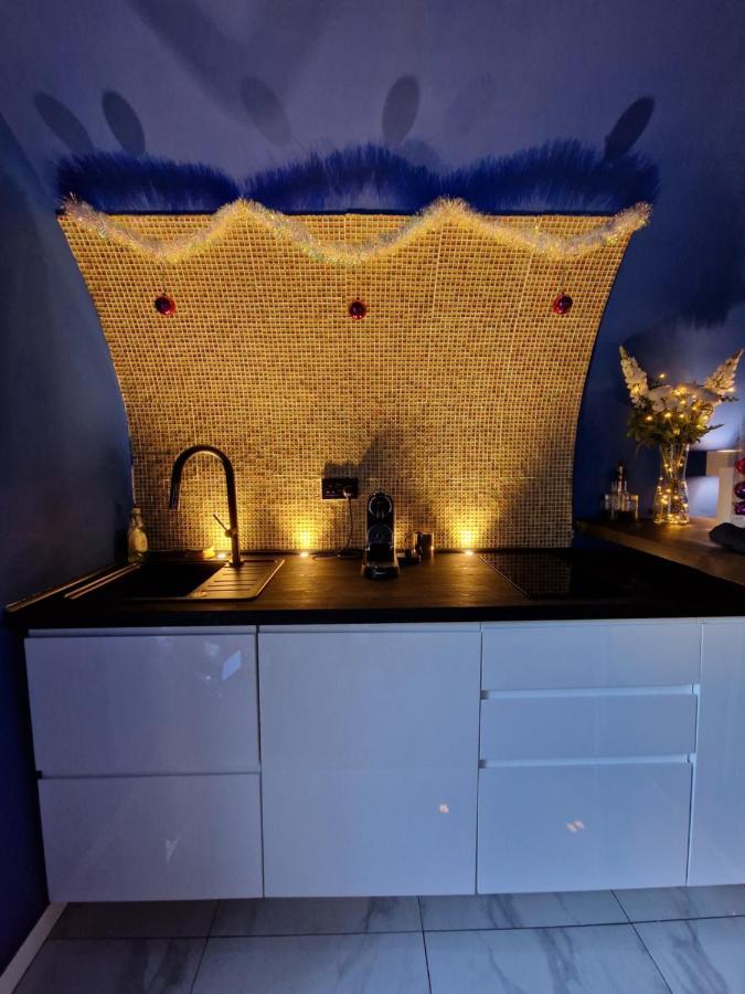 Quirky Vaulted Flat With Terrace * Bath