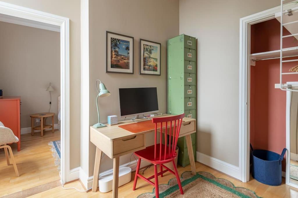 Stylish With Parking - Garden And Workspace Apartment *