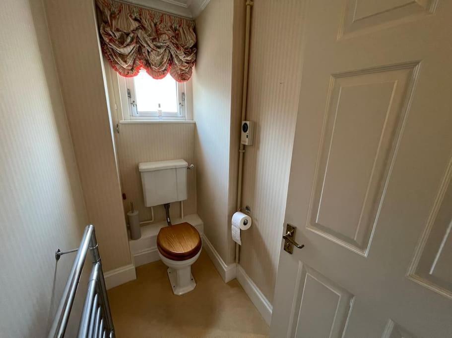 Circus Mews Townhouse:2 Beds:2 En-suite Baths:parking:city Centre:quiet Area Holiday home Bath