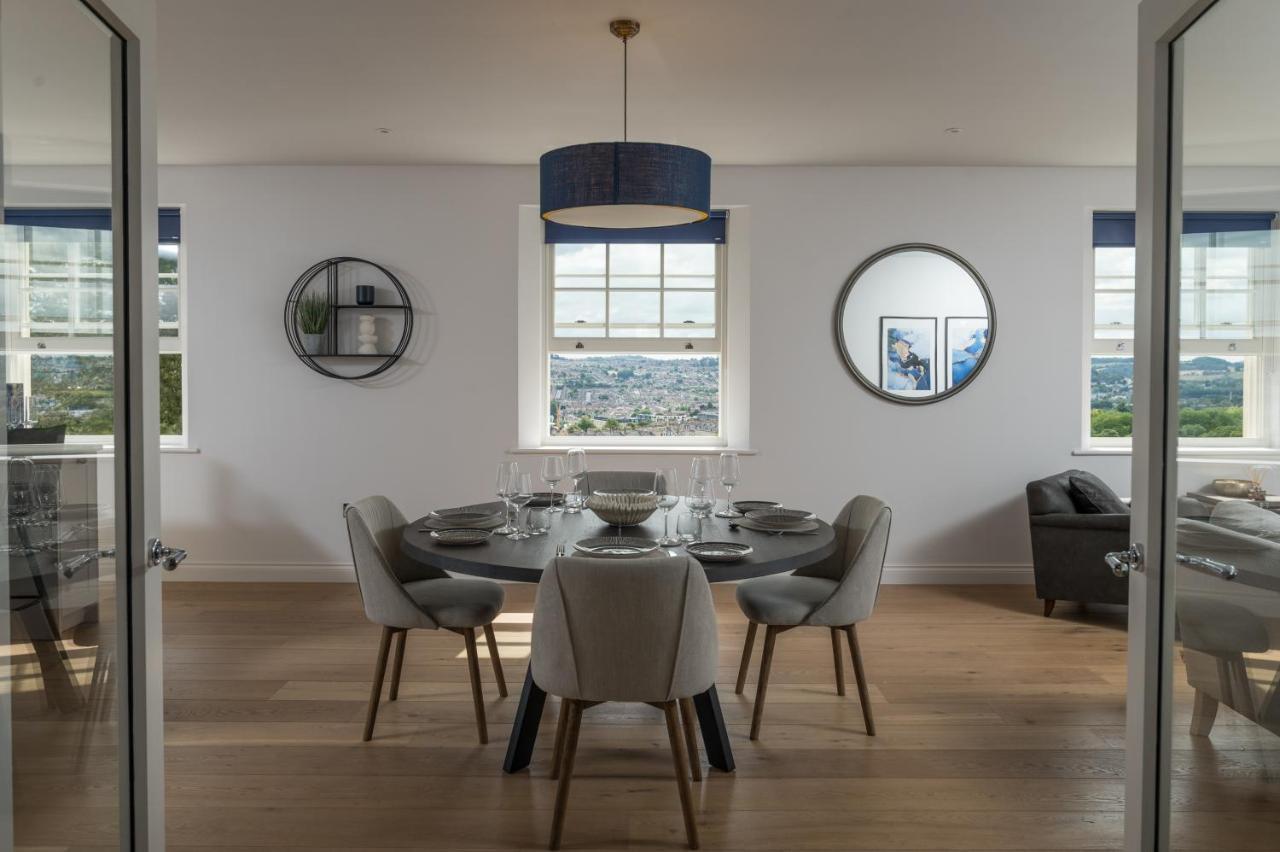 Penthouse With Amazing Views And Lift Access Apartment *