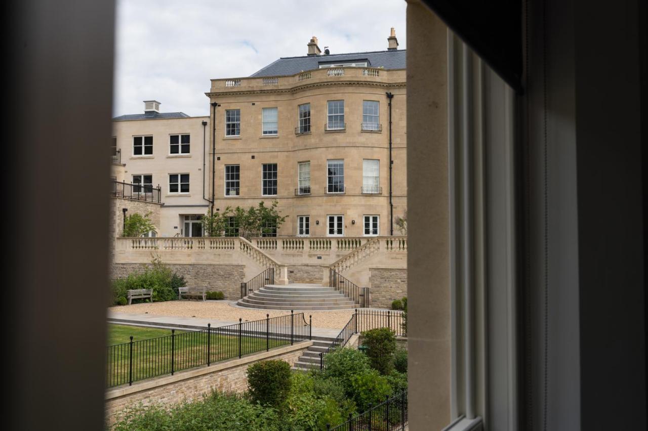 Penthouse With Amazing Views And Lift Access * Bath