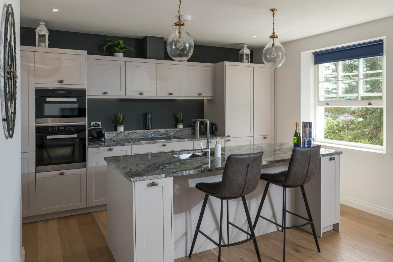 Penthouse With Amazing Views And Lift Access