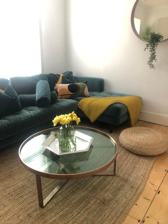 Stylish Property, Off Street Parking,pet Friendly * Bath