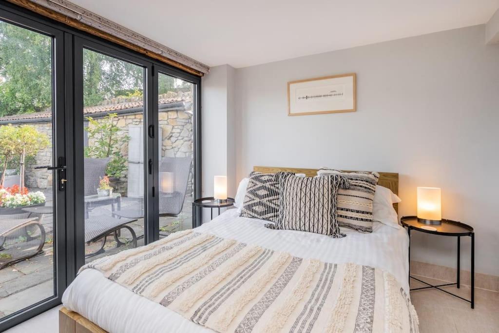 Beautiful One-bed Countryside Retreat In * Bath