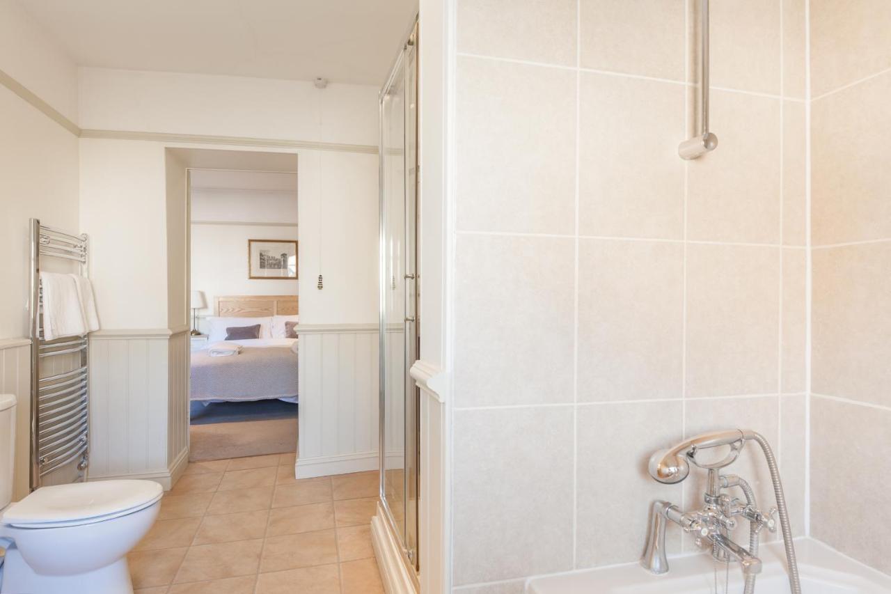 Apartment Centre Stunning House-roman Baths - 3min Walk - 4 Bedrooms