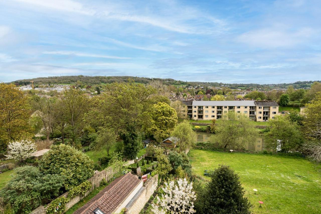 Luxurious Grand 6 Bedroom In - Perfect For Groups & Sleeps 12! * Bath