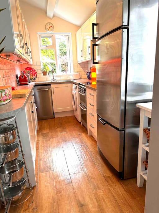 Holiday home Cosy 19th Century Two Bedroomed With Continental Breakfast *