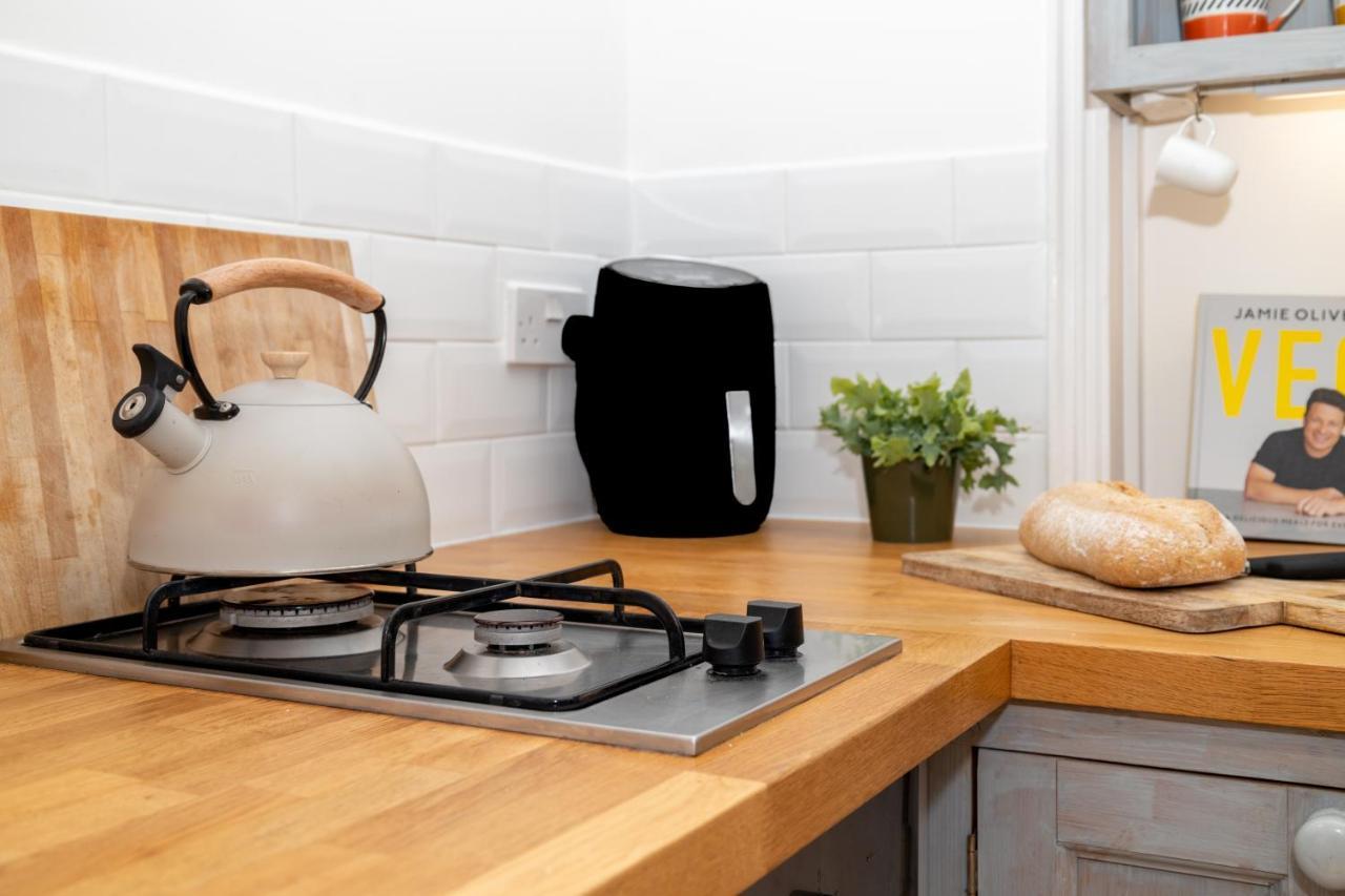 Studio In Central Apartment Bath