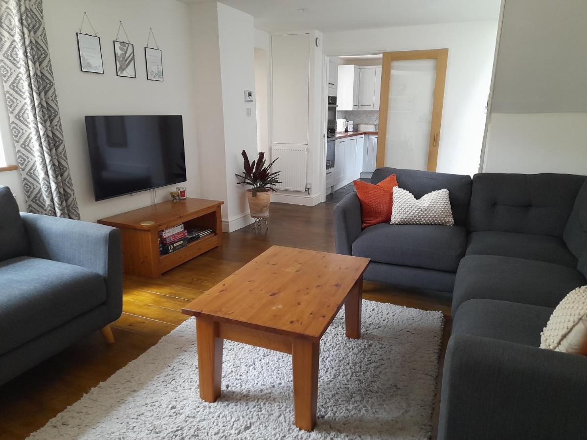 Holiday home Converted Barn In