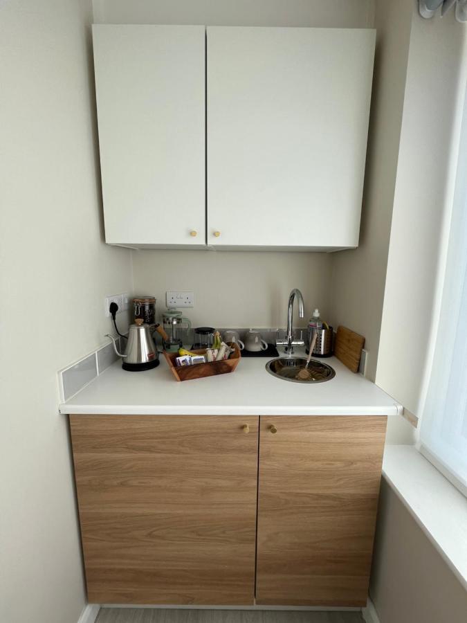 Cosy 1 Bedroom 10min Drive To Centre,free Parking Apartment Bath