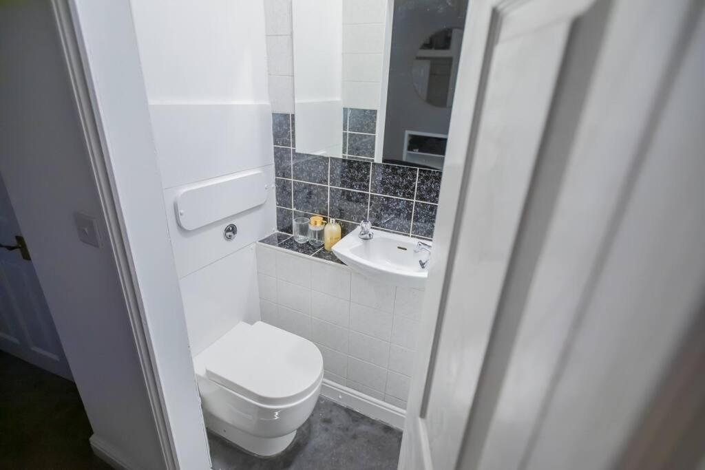 Georgian Gem Free Parking &views Apartment