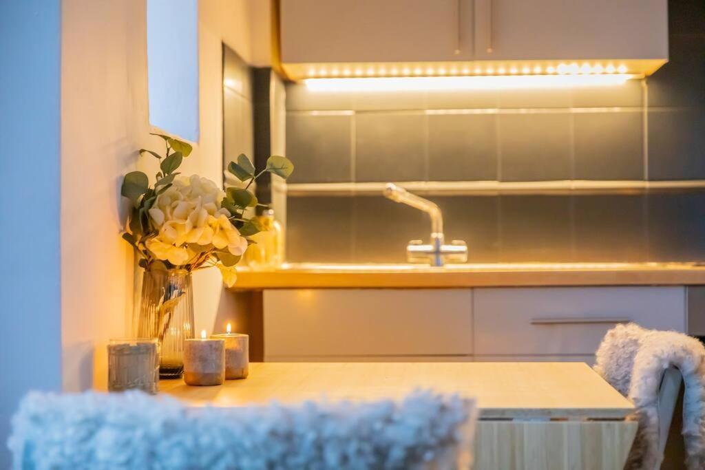 Georgian Gem Free Parking &views Apartment Bath