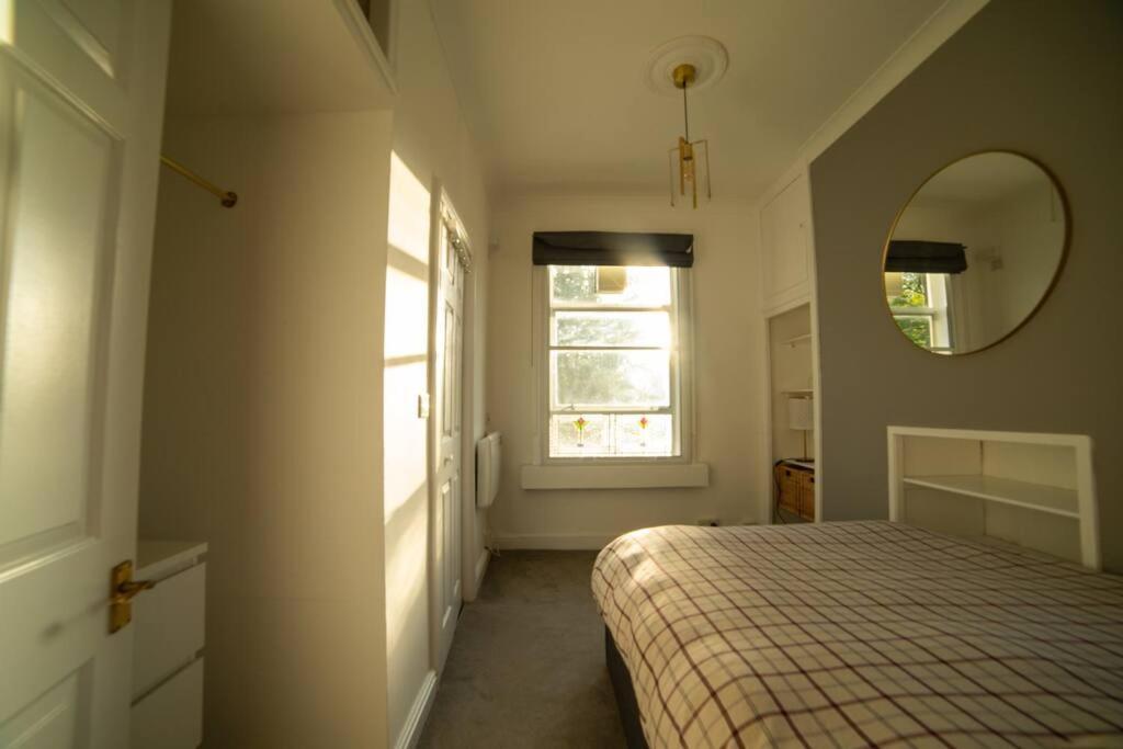 Georgian Gem Free Parking &views Apartment *