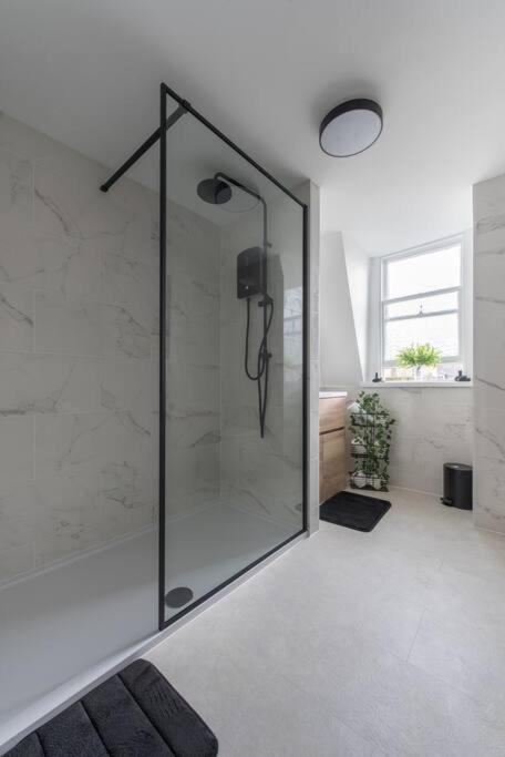 Parade Gardens Boutique Apartments- Central, Grade I Listed, 4k Tvs, Hidden Views