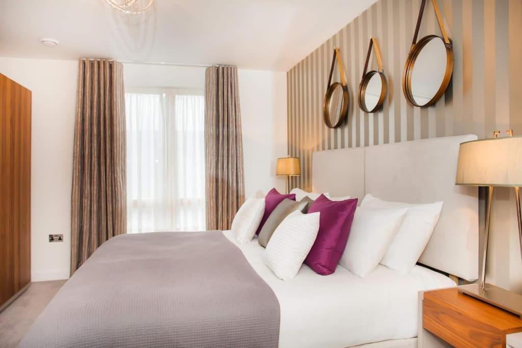 Apartment Stylish And Two Bedroom & Two Bathroom With Free Parking