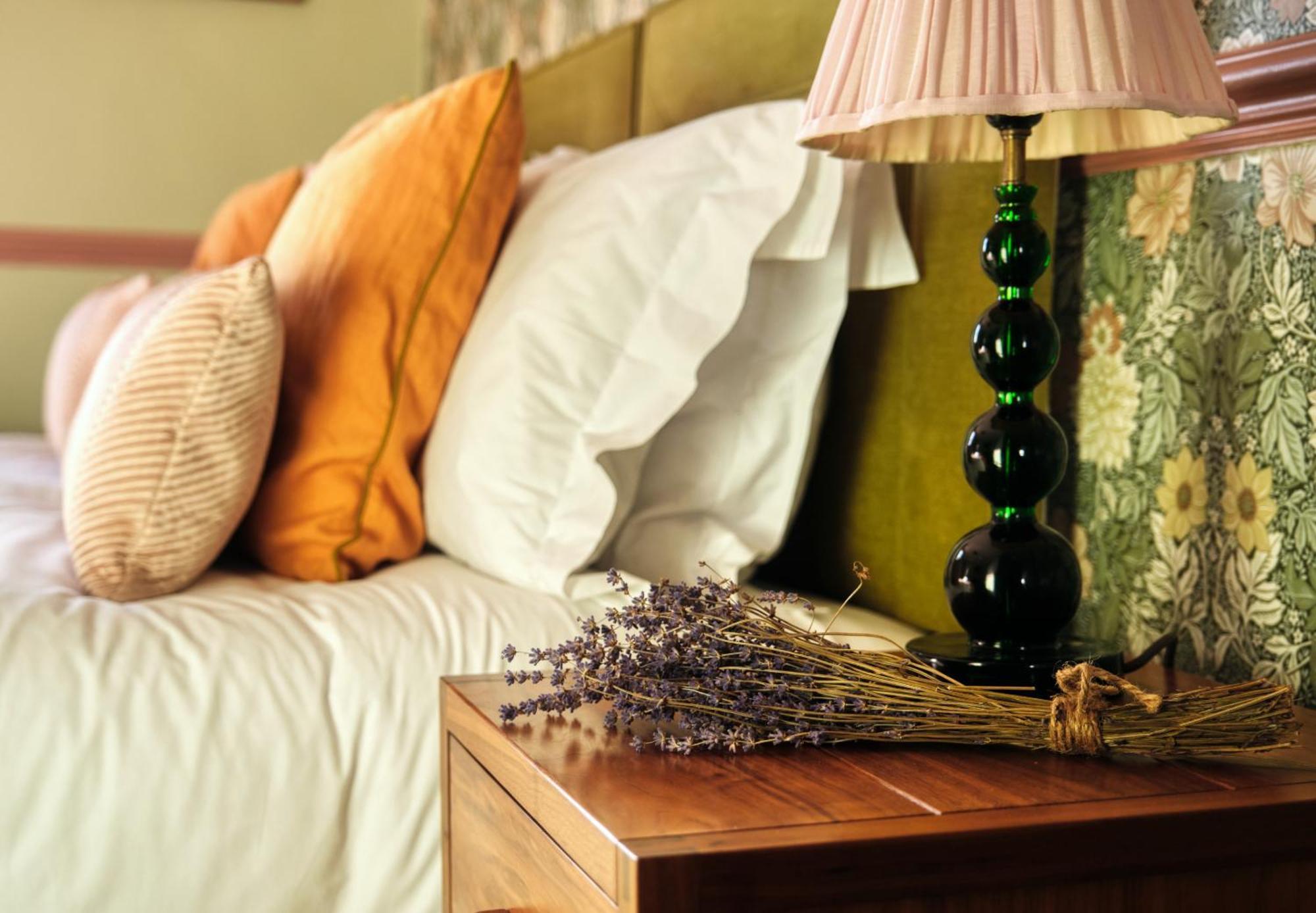Hill House Guest house 4*