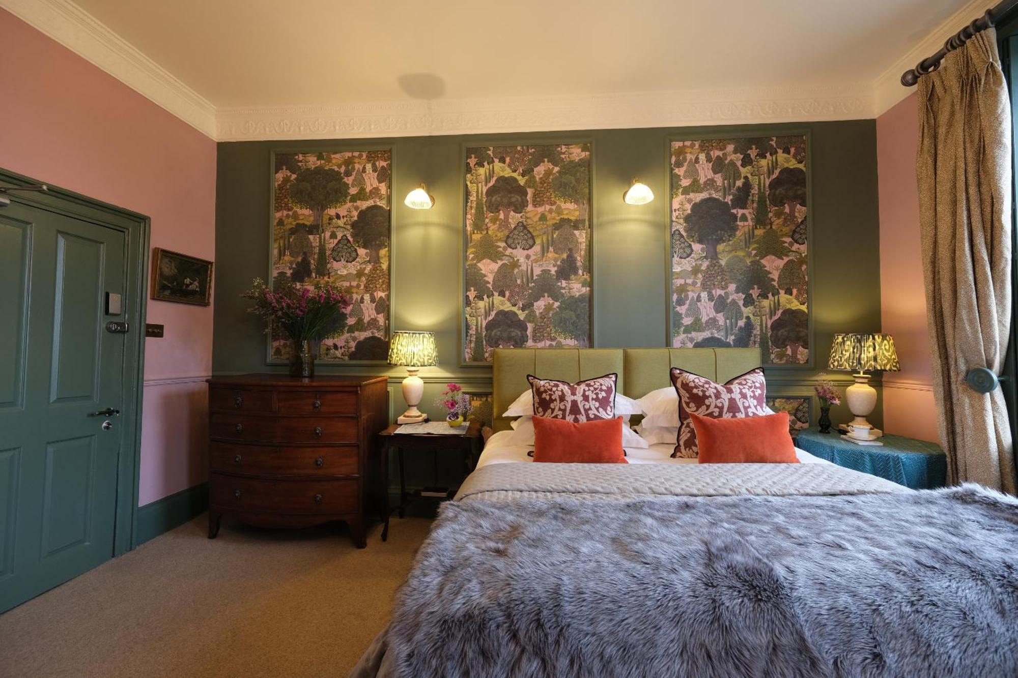 Hill House 4* Bath