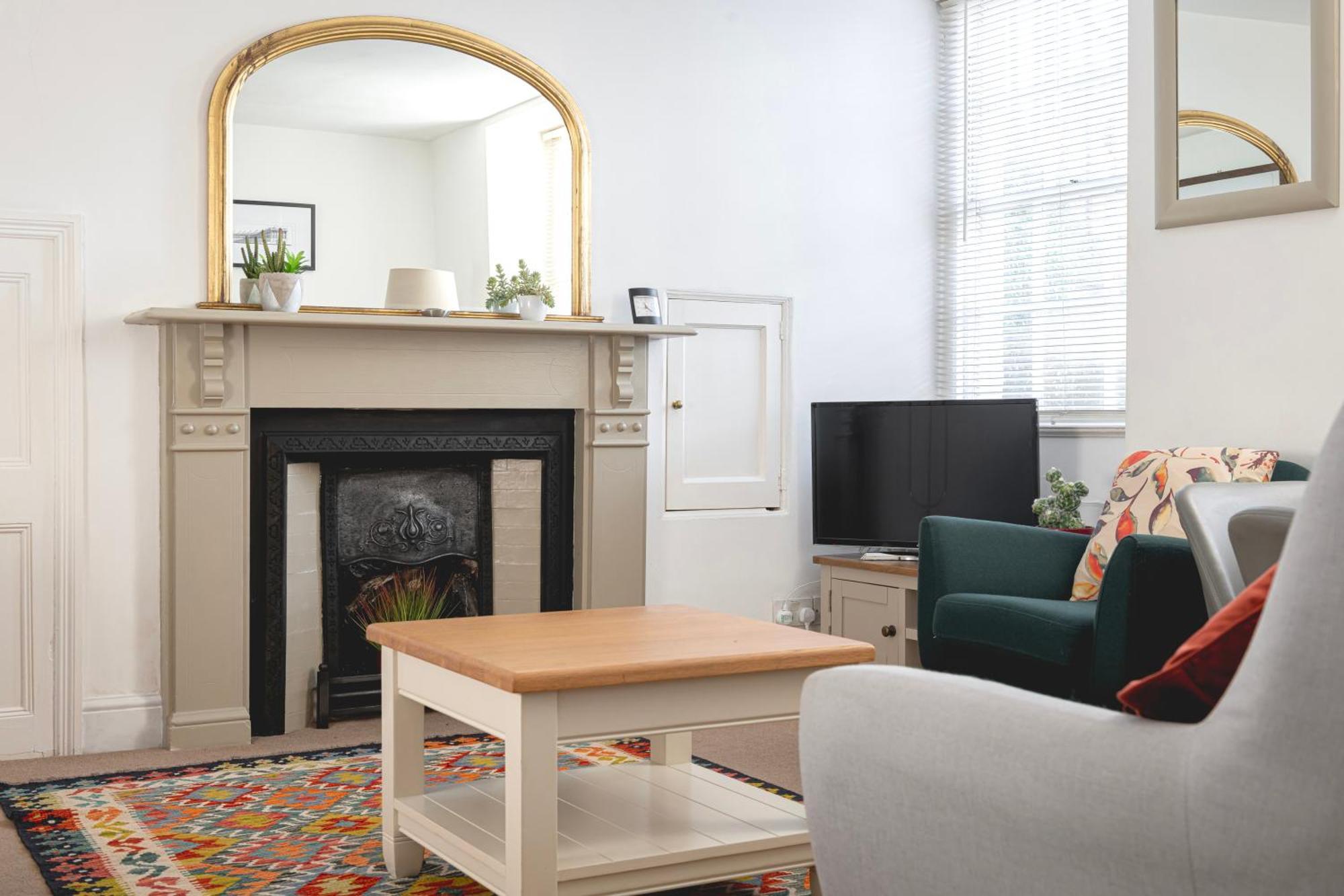 Parade Watch Apartment *