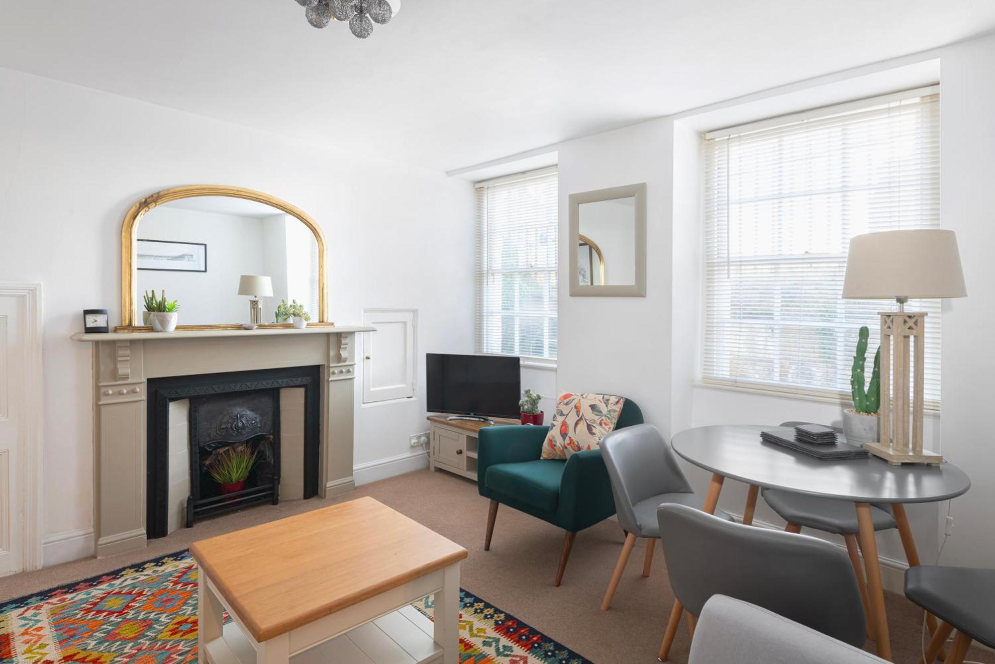 Parade Watch Apartment *
