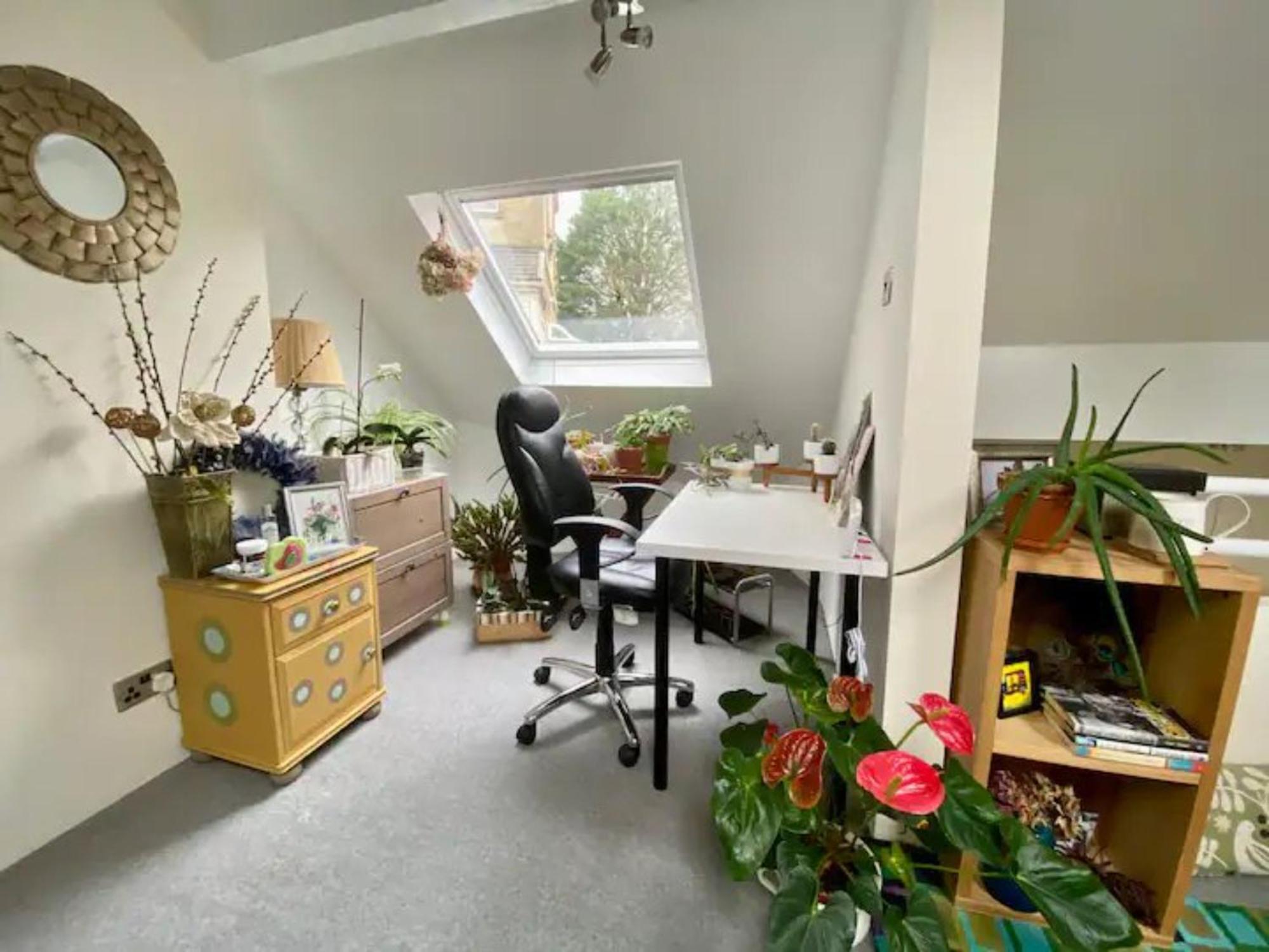 Pass The Keys Delightful Sydney Gardens Private Parking Holiday home Bath