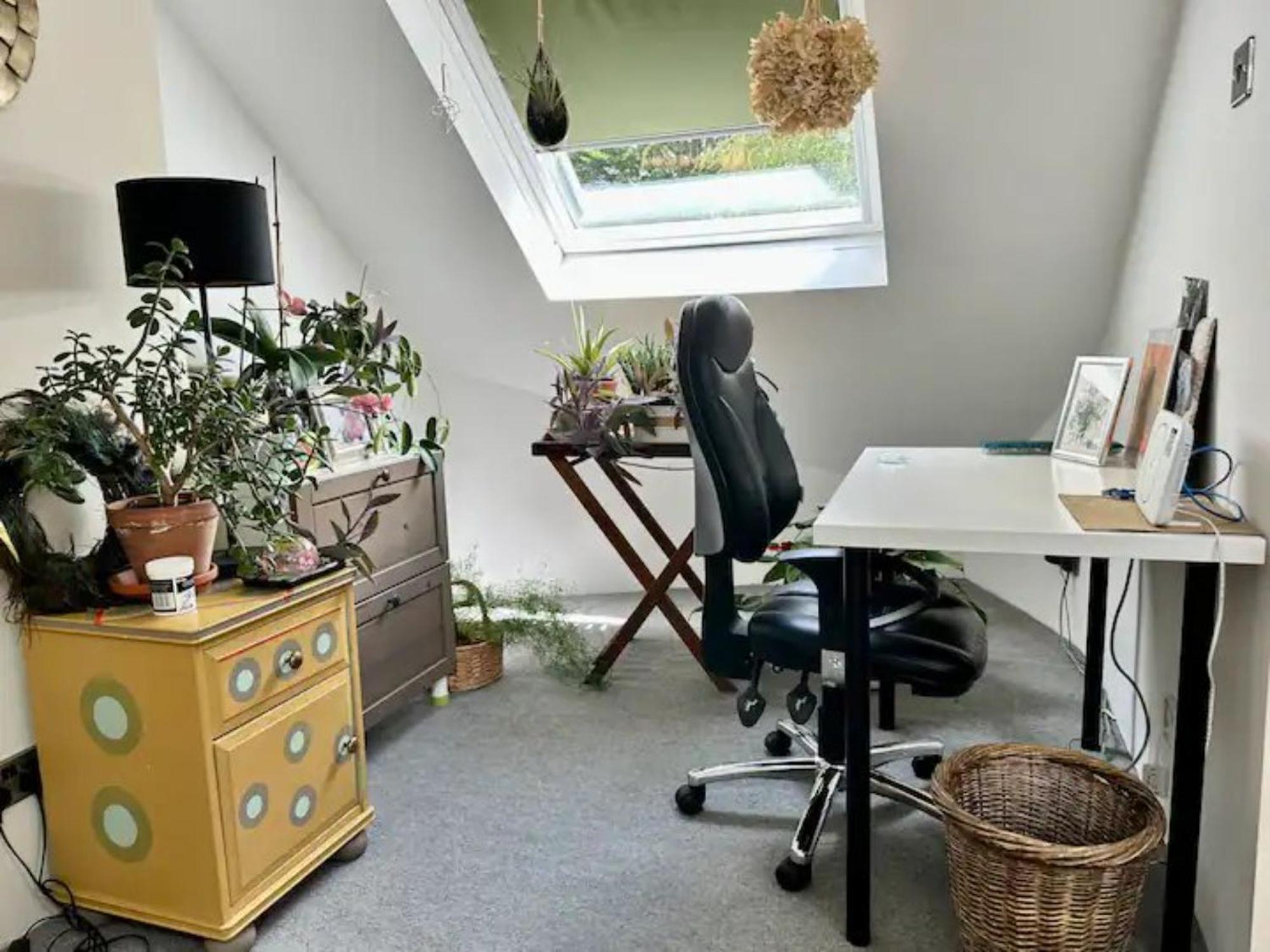 Holiday home Pass The Keys Delightful Sydney Gardens Private Parking *