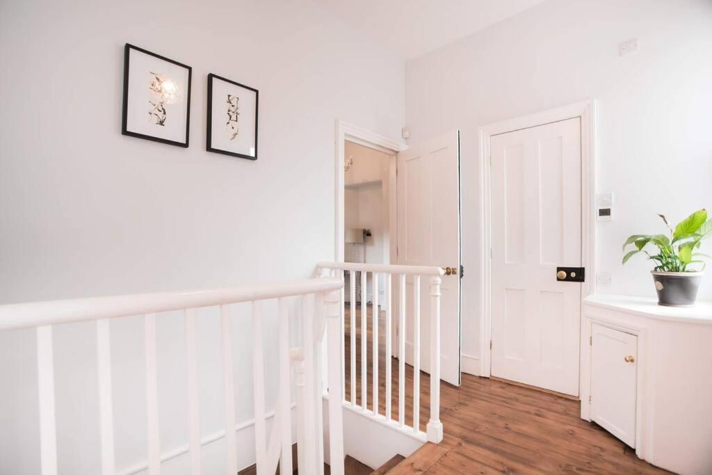 Historic House On The Bridge Holiday home Bath