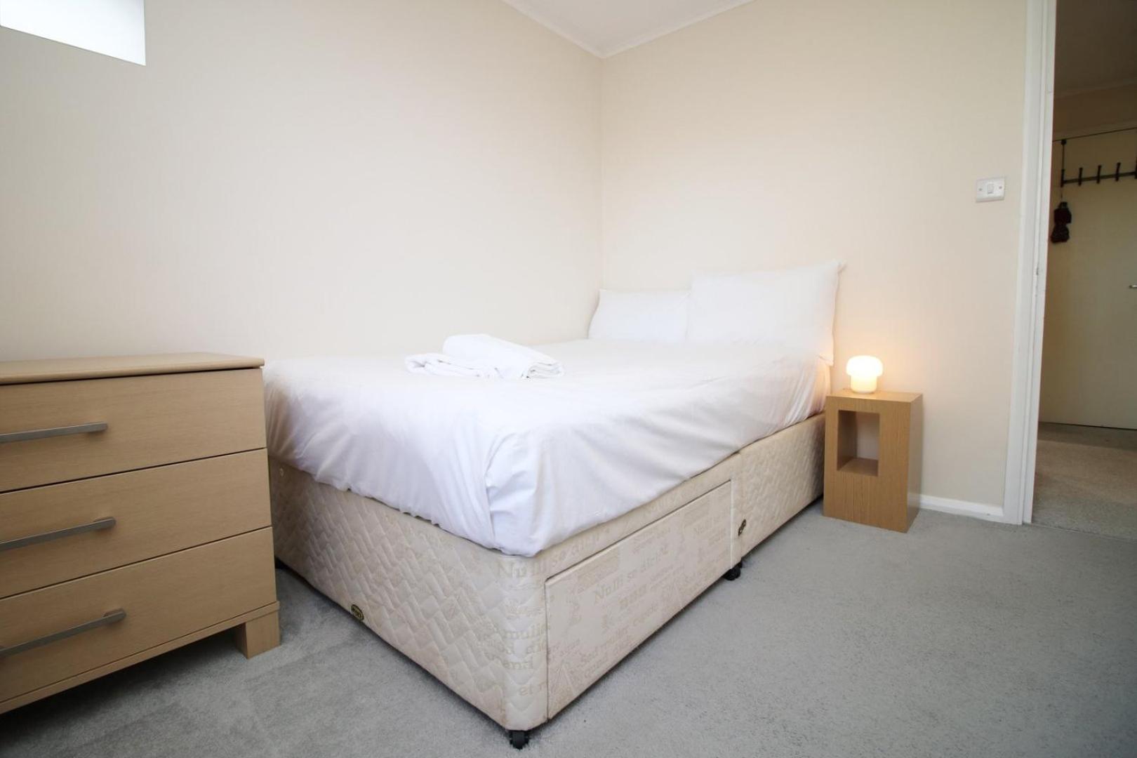Apartment Cohost Partners- Free Parking Close To Town
