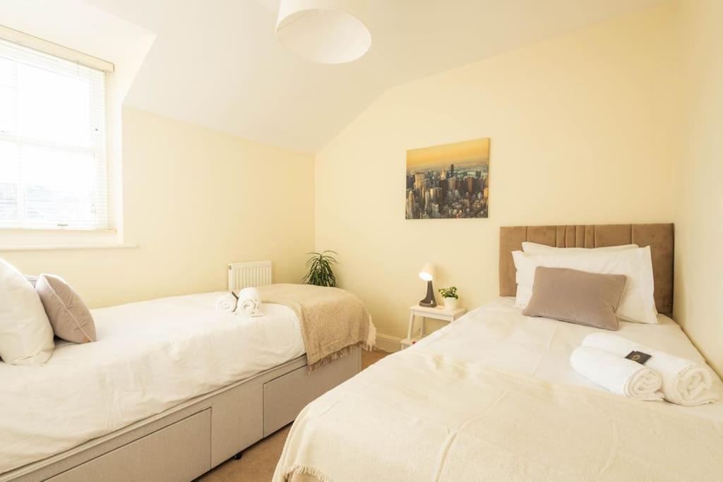 The Wellness Lodge- Gym, Table Tennis, Cinema, Parking And More!