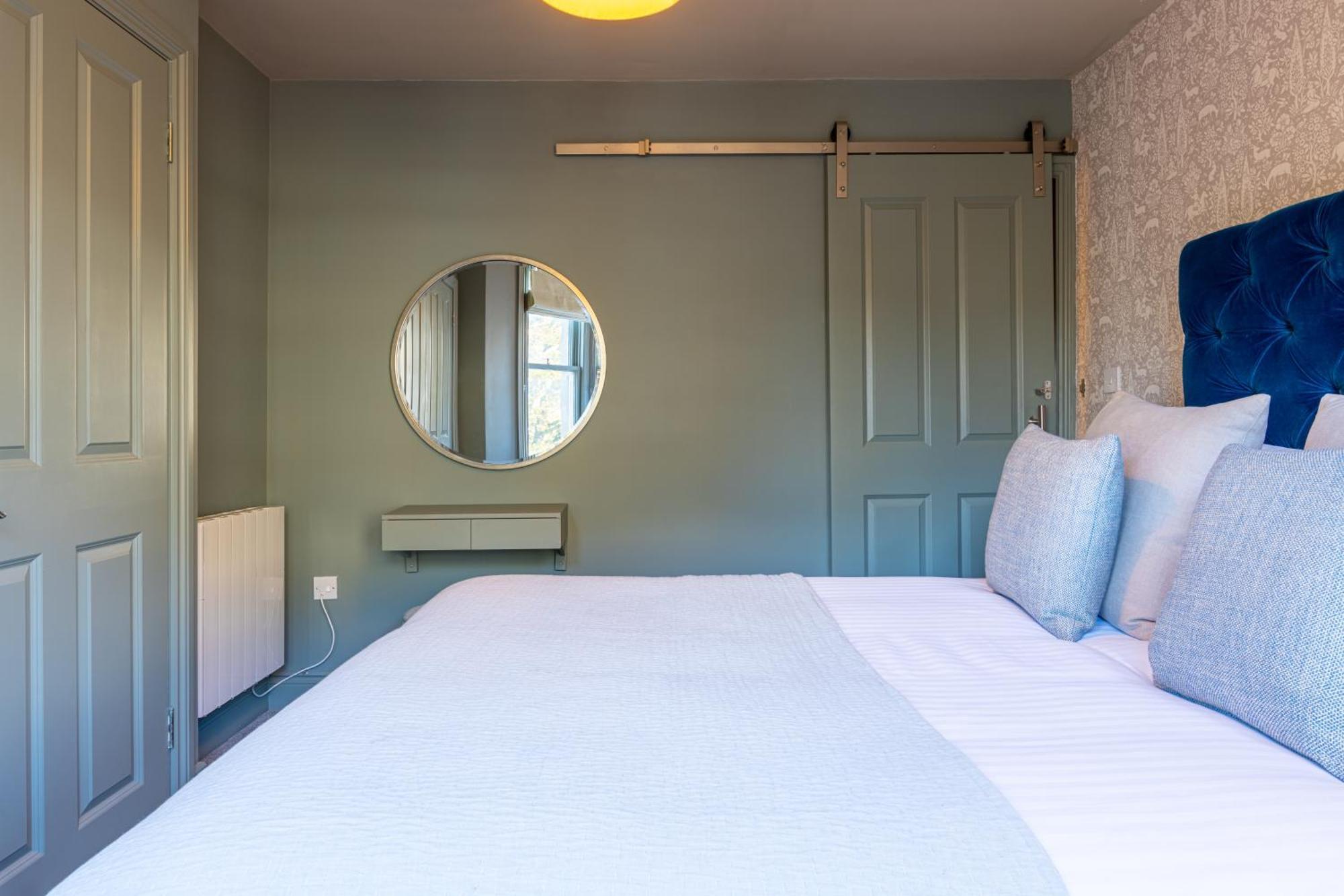Silcox House Apartment