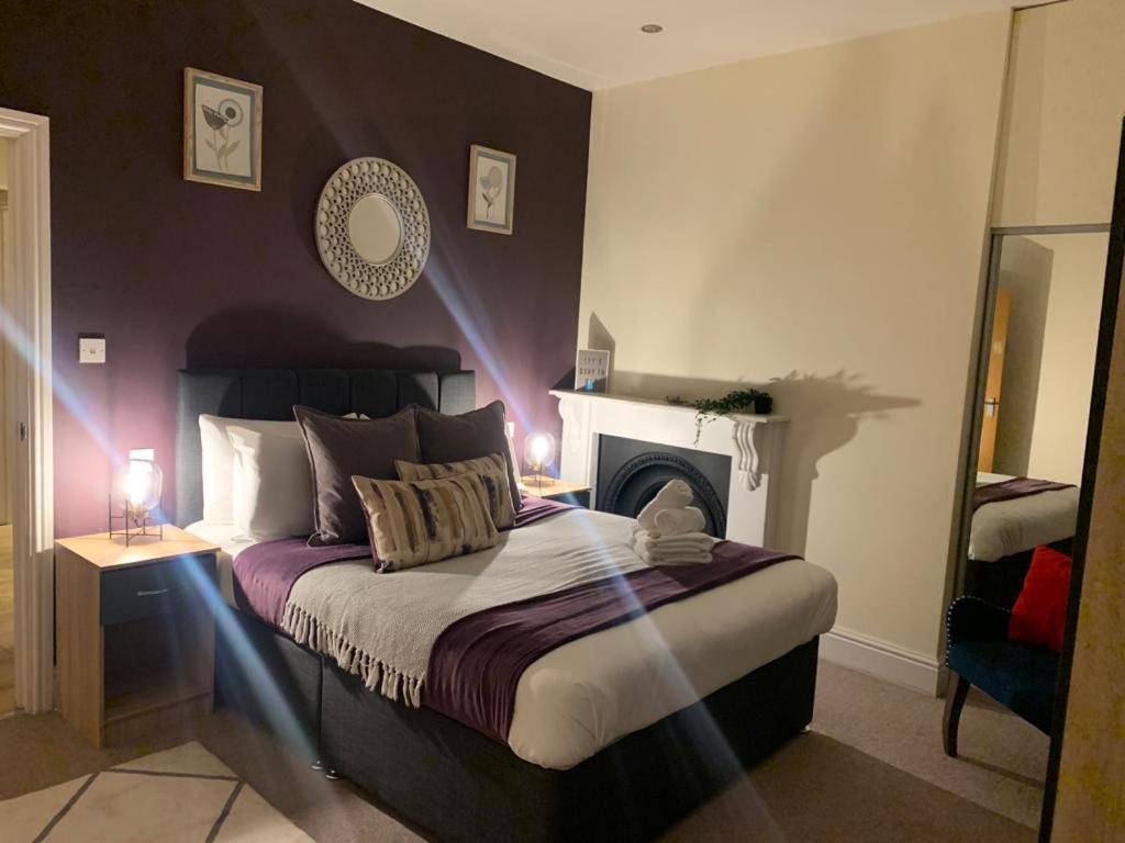 Apartment Beautiful 2 Bedroom In Bath