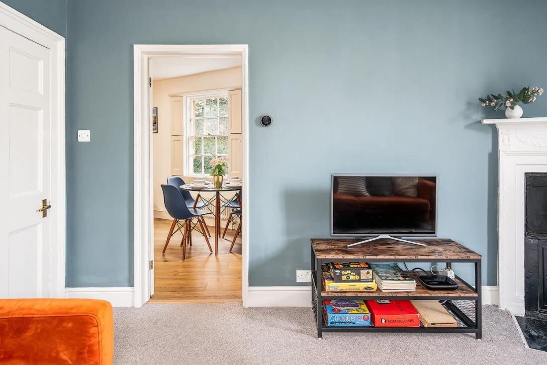 Apartment Beautiful 2 Bed Flat