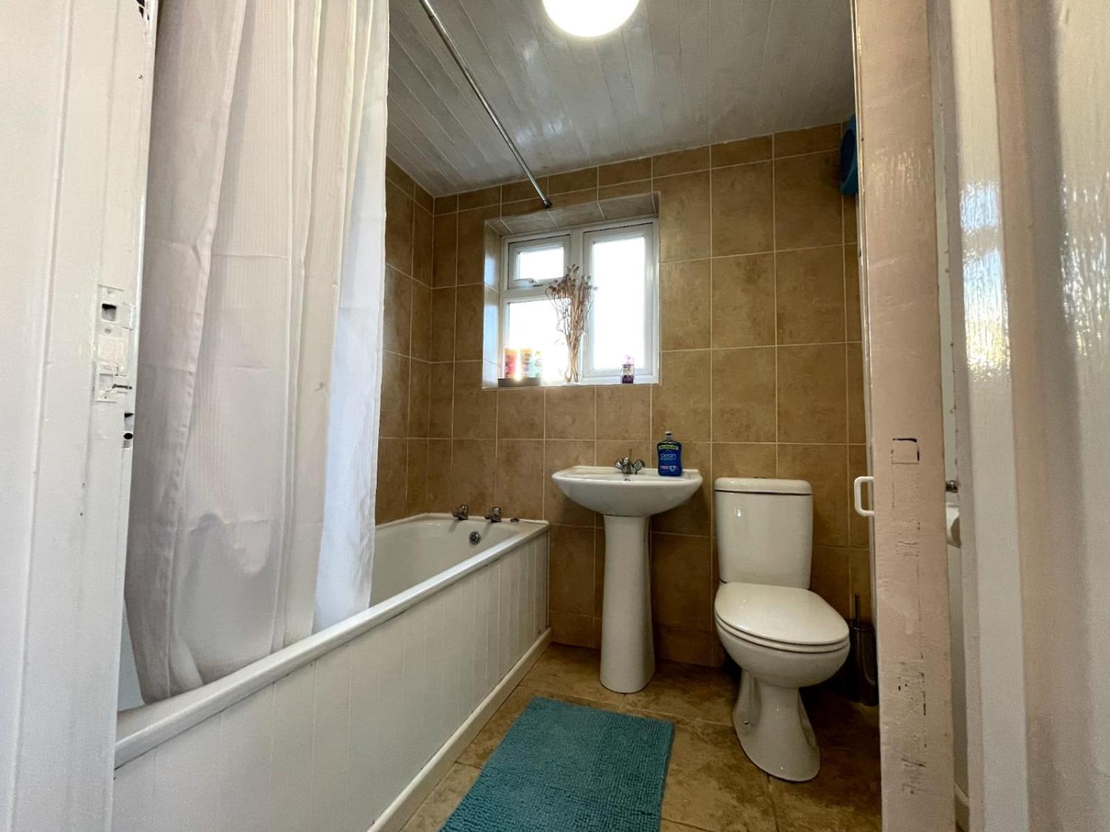 The Claude House Holiday home Bath