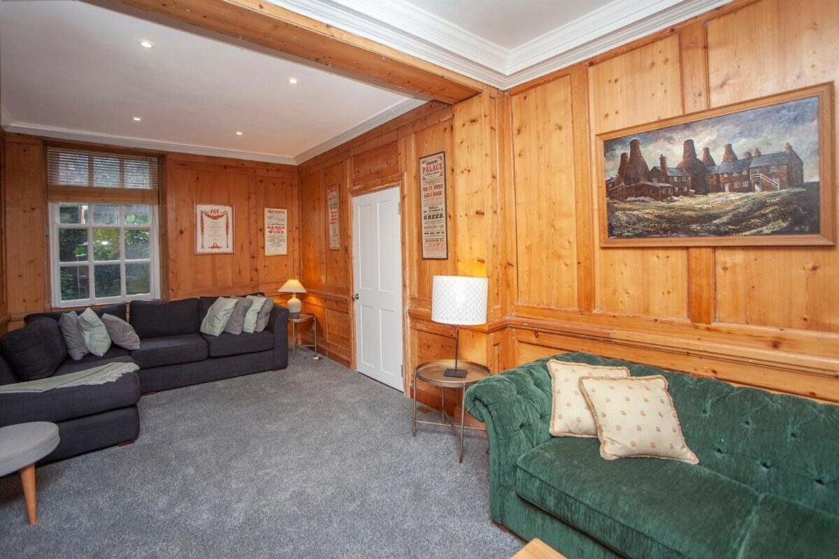 The Georgian Townhouse @ Pierrepont Place *