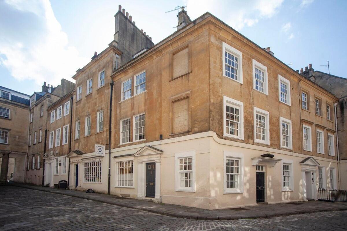 Apartment The Georgian Townhouse @ Pierrepont Place